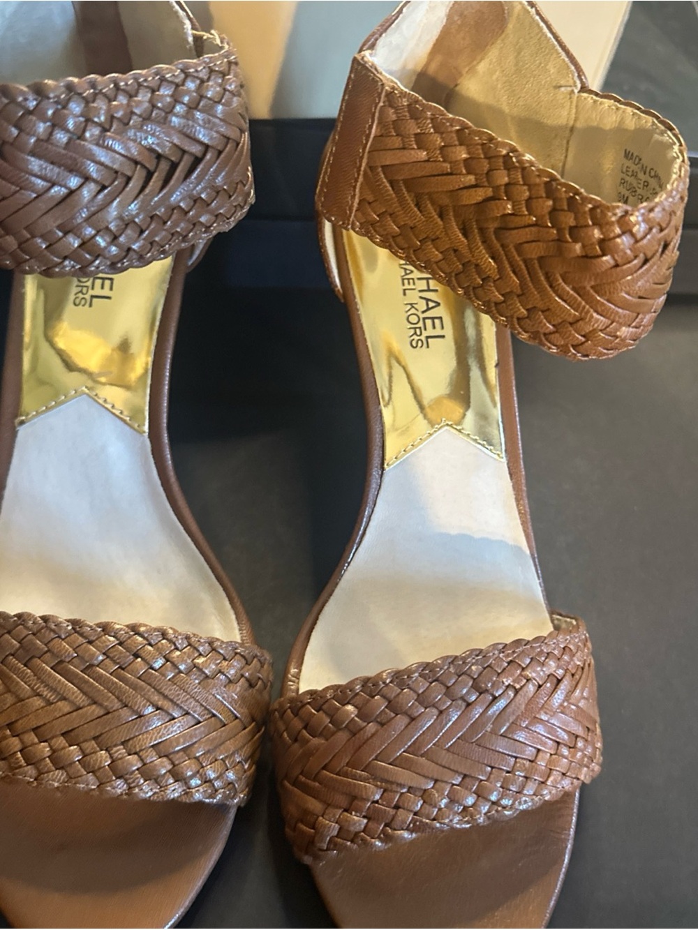 Michael Kors Juniper Dark Walnut Sandals size 9 NIB - Picture 9 of 16
